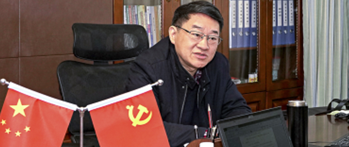 《四川日报》开年访谈——记者对话尊龙凯时集团党委书记、董事长任丁