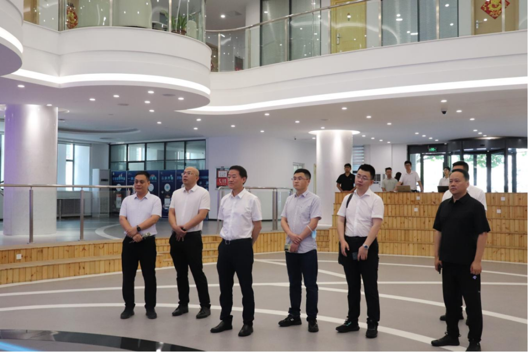 省尊龙凯时集团：“四个导向” 推动调查研究提质增效
